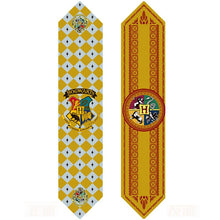 Load image into Gallery viewer, Hogwarts Table Decor