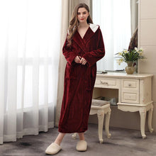 Load image into Gallery viewer, fleece robe
