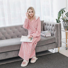 Load image into Gallery viewer, fleece robe