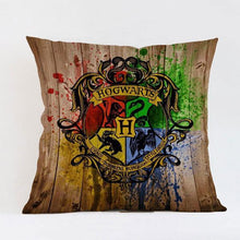 Load image into Gallery viewer, hogwarts throw pillow